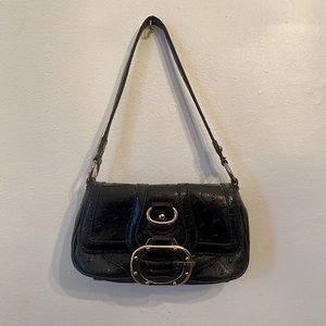 Guess y2k baguette 🖤 Soooo cute and trendy.